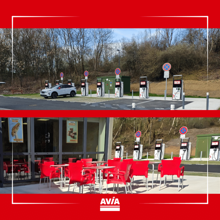 NOUVEAU – 8 bornes de recharge ultra-rapides (150 kW) vous attendent sur une aire de la RCEA au niveau de Montceau-les-Mines.