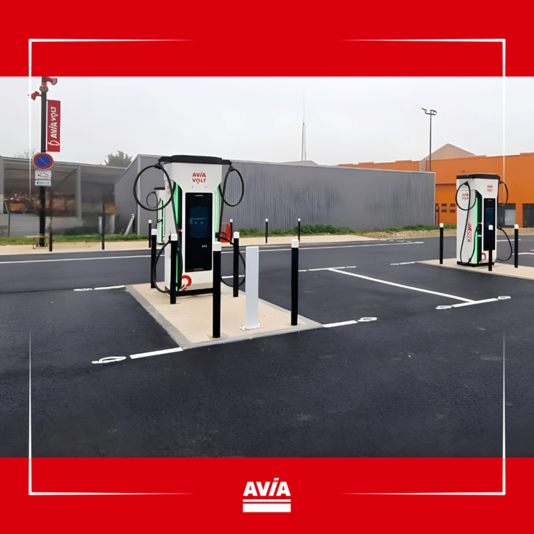 NOUVELLE STATION AVIA VOLT – 3 bornes de 360kW à Angoulins.