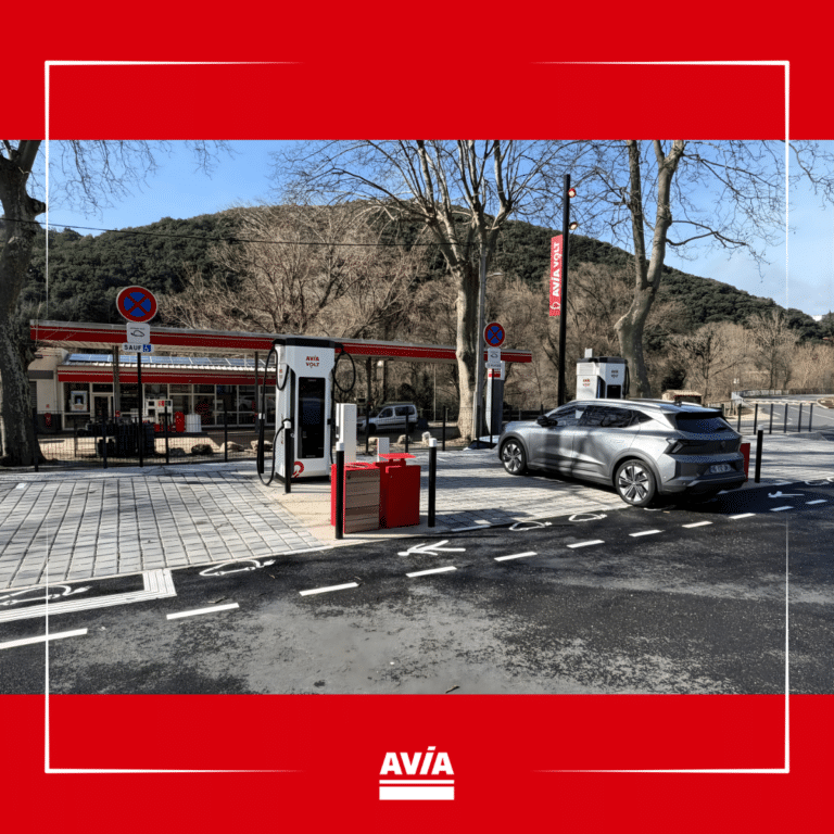 Nouvelle station AVIA VOLT à Lodève – 2 bornes de 360kW. Béziers => Clermont-Ferrand sur l’A75, à la sortie n°53 Lodève Sud